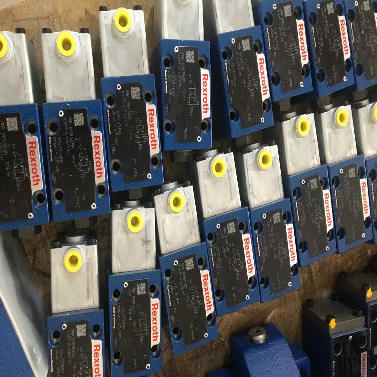 VT-VRPA1-151-1X/V0/0力士乐放大器